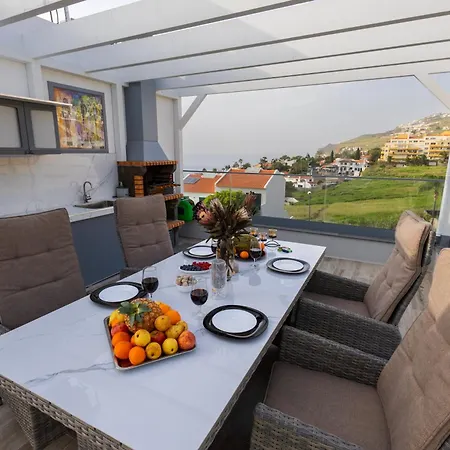 Helena Crystal Gasthuis Caniço