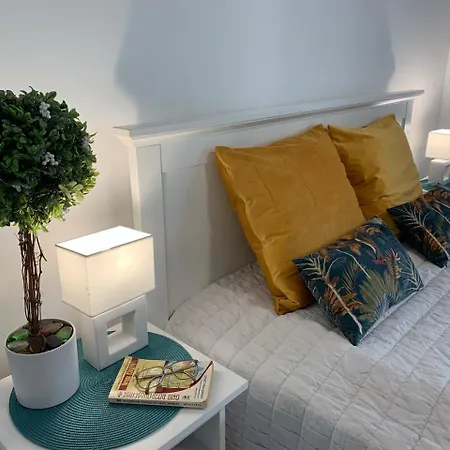 Pensionat Helena Crystal Caniço