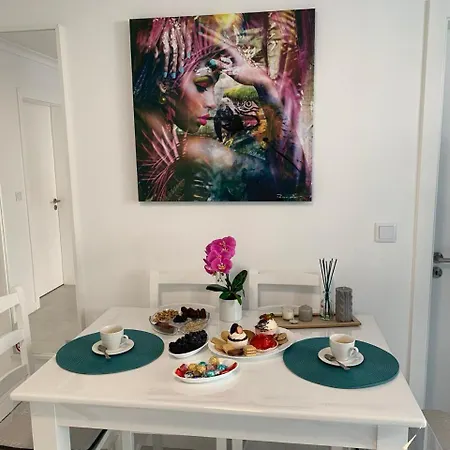 Pensionat Helena Crystal Caniço