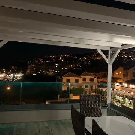 Helena Crystal Πανσιόν
