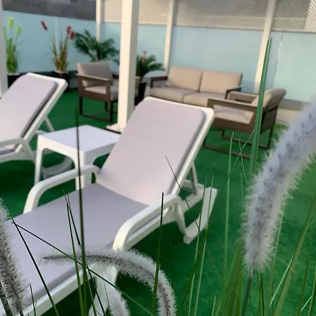 Helena Crystal Caniço