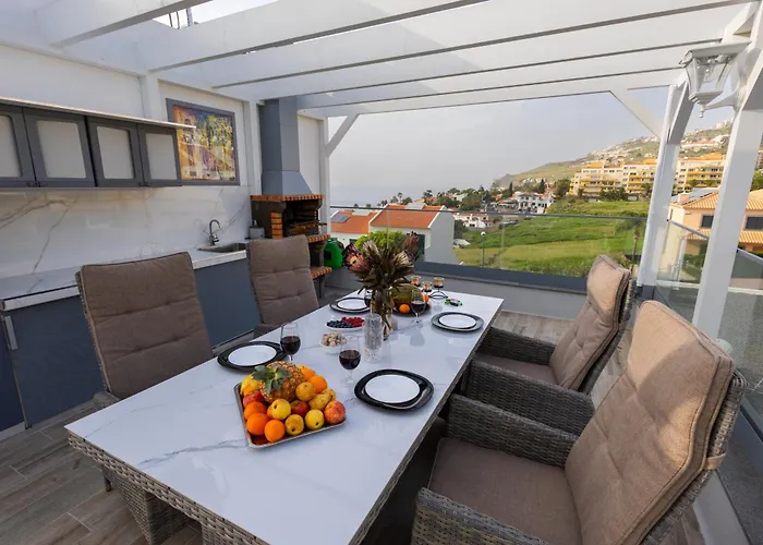 Helena Crystal Guest house Canico (Madeira)