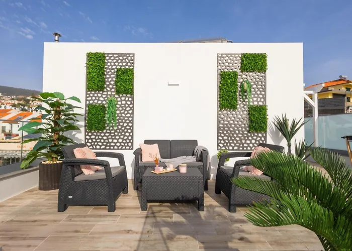 Guest house Helena Crystal Canico (Madeira)