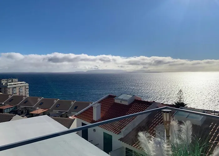 Helena Crystal Guest house 3*