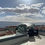 Helena Crystal 4* Caniço