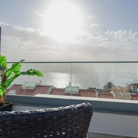 Helena Crystal Πανσιόν 4*