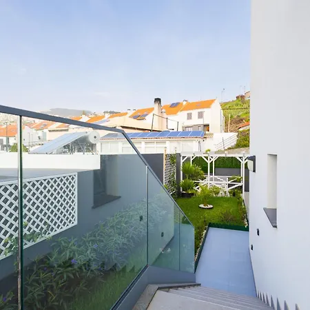 Helena Crystal Guest house 4*