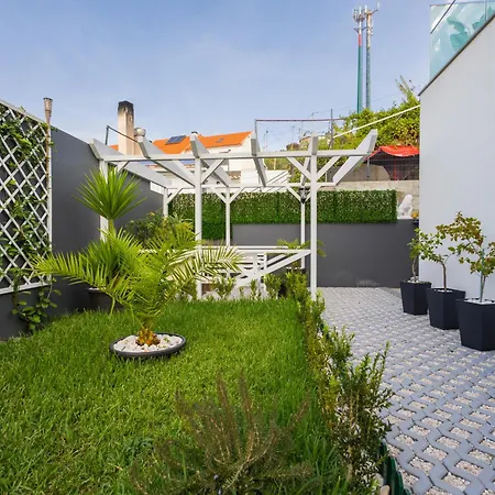 Гостевой дом Helena Crystal