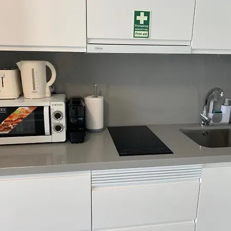 Helena Crystal Gæstehus 3*