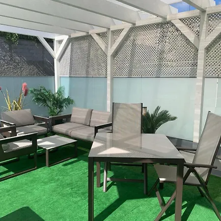 Гостевой дом Helena Crystal 3*