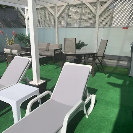 Helena Crystal Guest house 4*